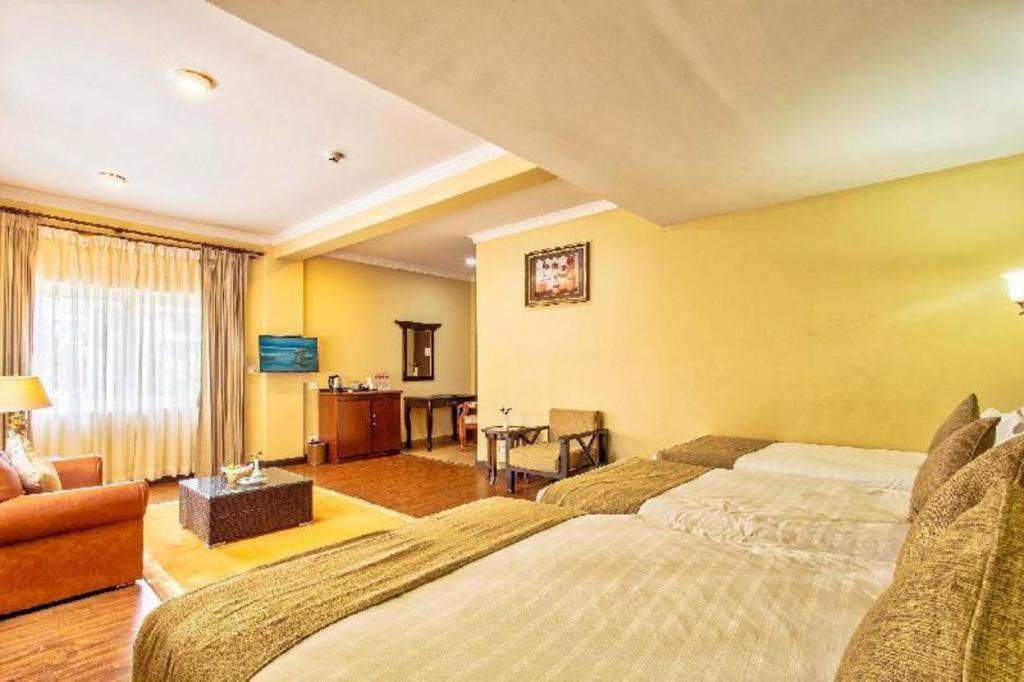Da Yatra Courtyard Hotel & Resort Покхара Экстерьер фото